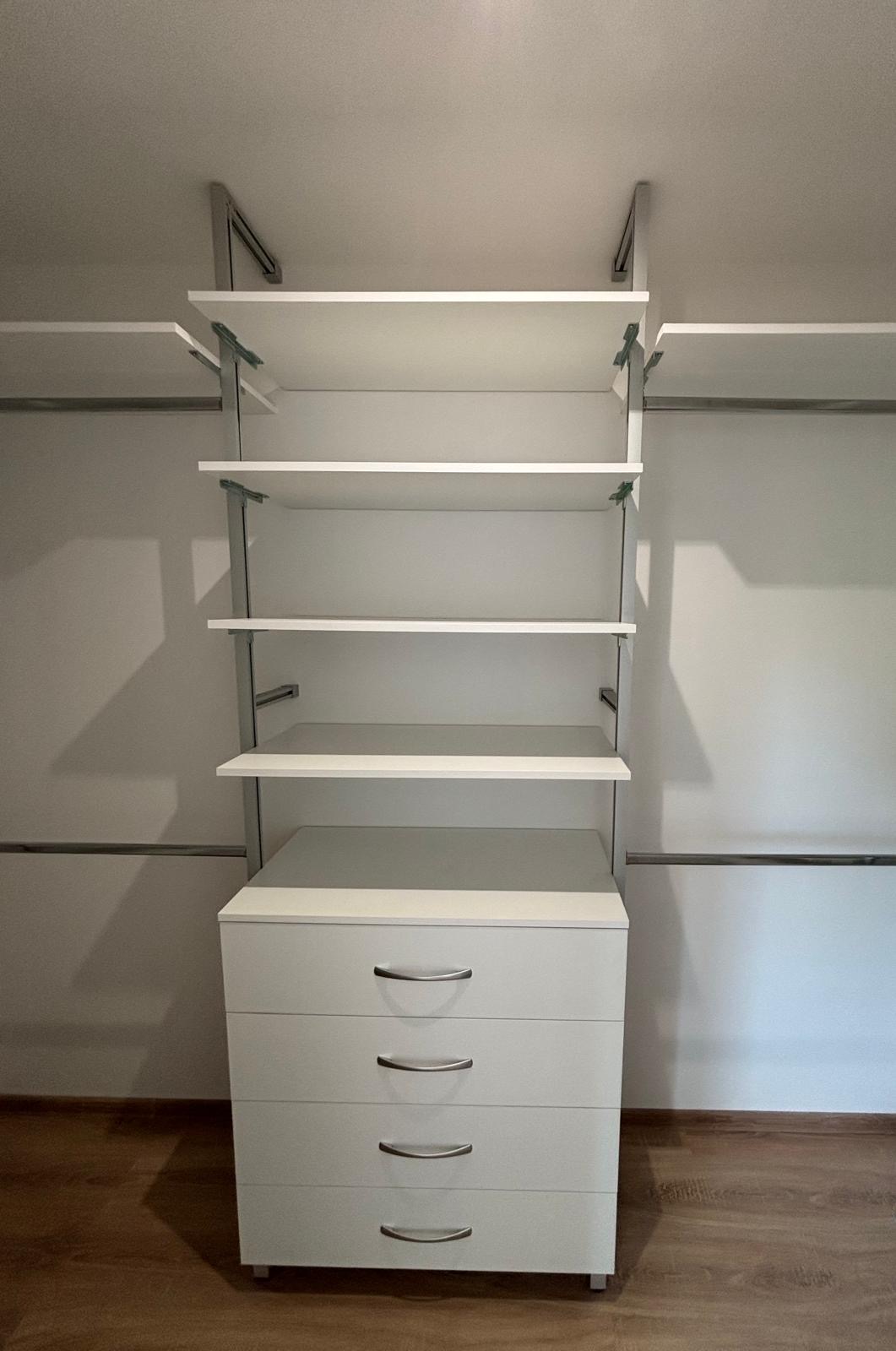 FALAT Vstavaté skrine